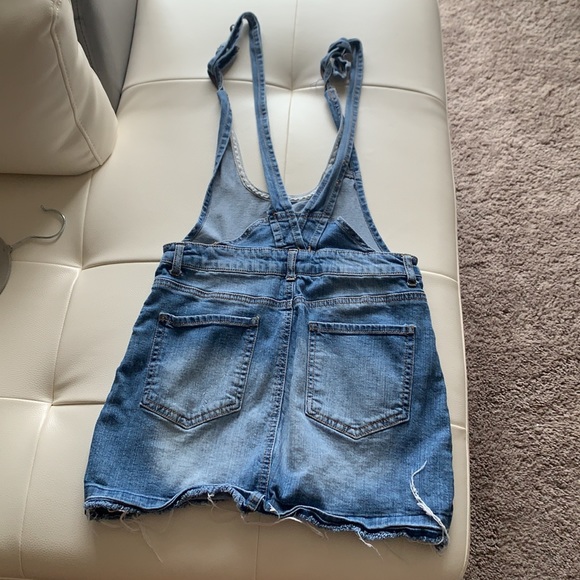 Jean overall skirt - Picture 2 of 2
